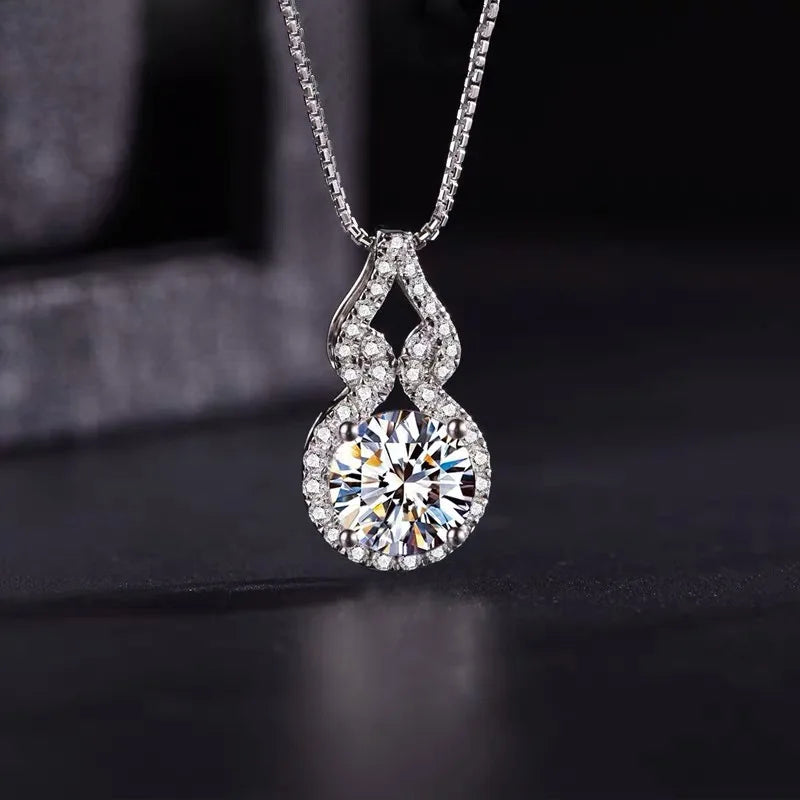 Moissanite Infinity Halskæde