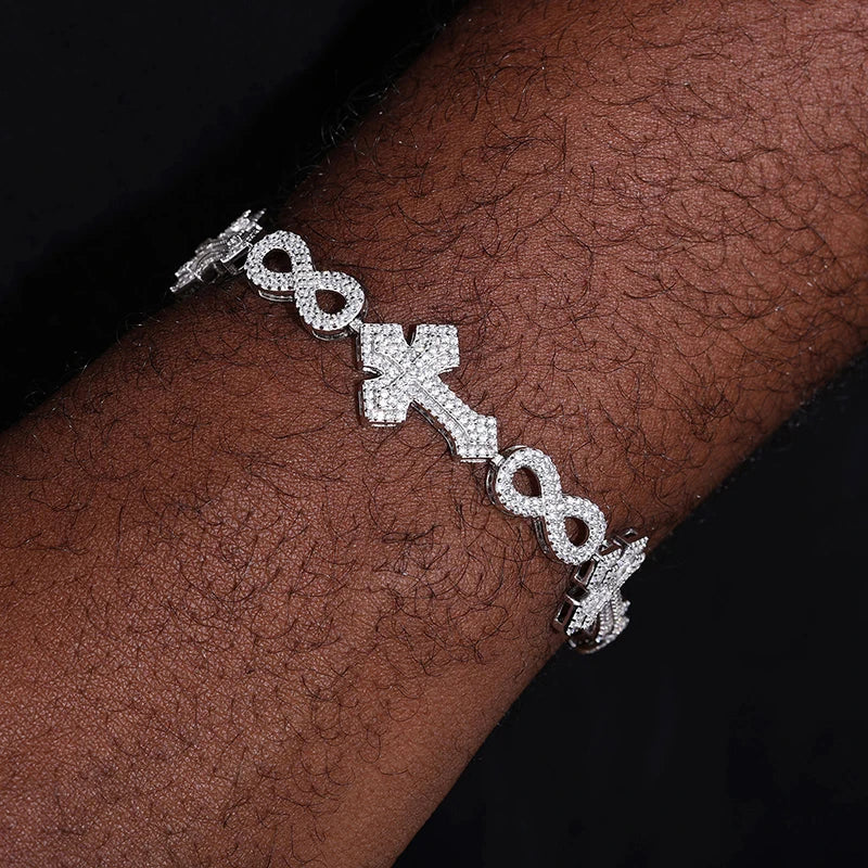 Iced Out Kors Cuban Link Armbånd