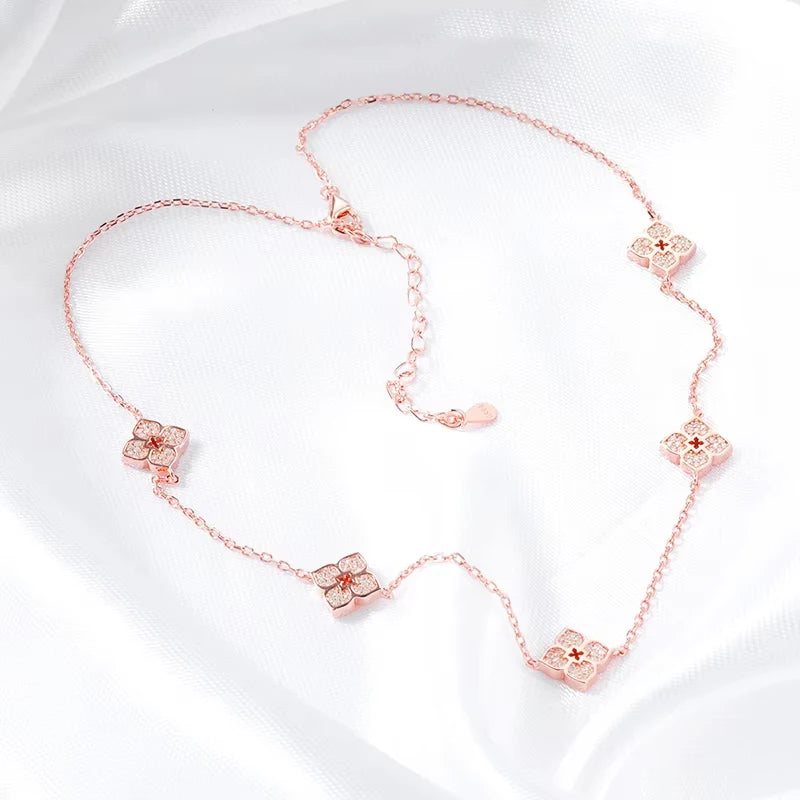 Moissanite Blomst Halskæde