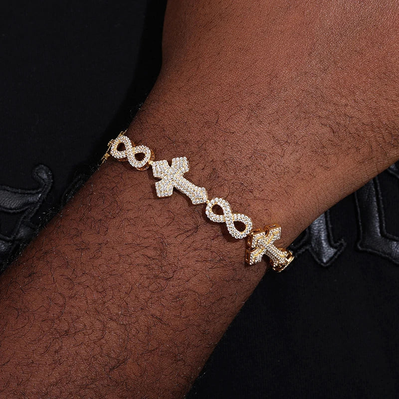 Iced Out Kors Cuban Link Armbånd